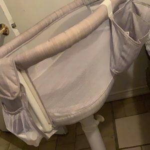 Halo bassinet